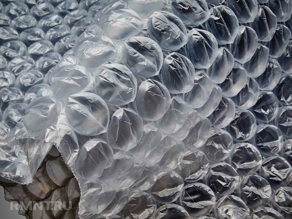 





Утепление пузырчатой плёнкой с фольгой: плюсы и минусы



